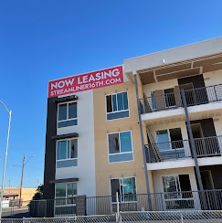Streamliner 65th Building Banner in Tempe, AZ